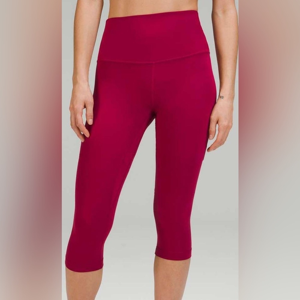 Lululemon Wunder Under High-Rise Crop 23” Cranberry Red Size 4 - Picture 3 of 7